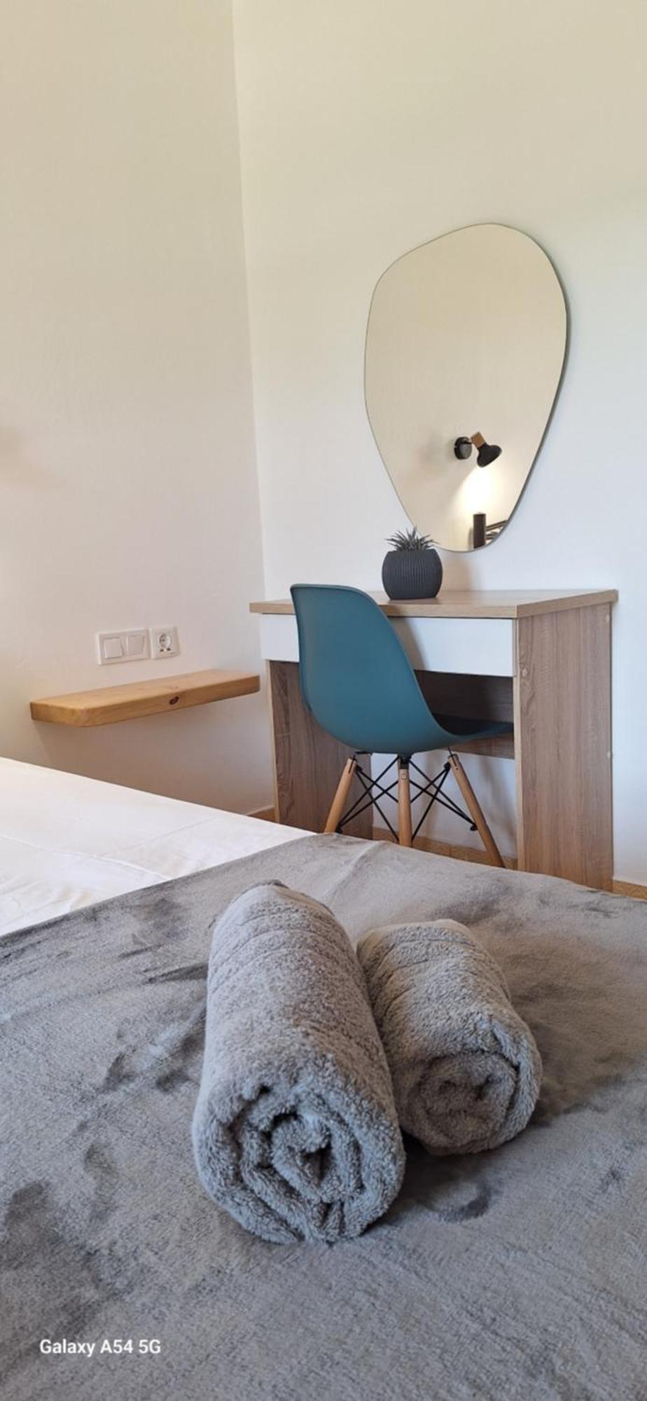 Gregory-Vassilis Apartments Dassia  Bagian luar foto