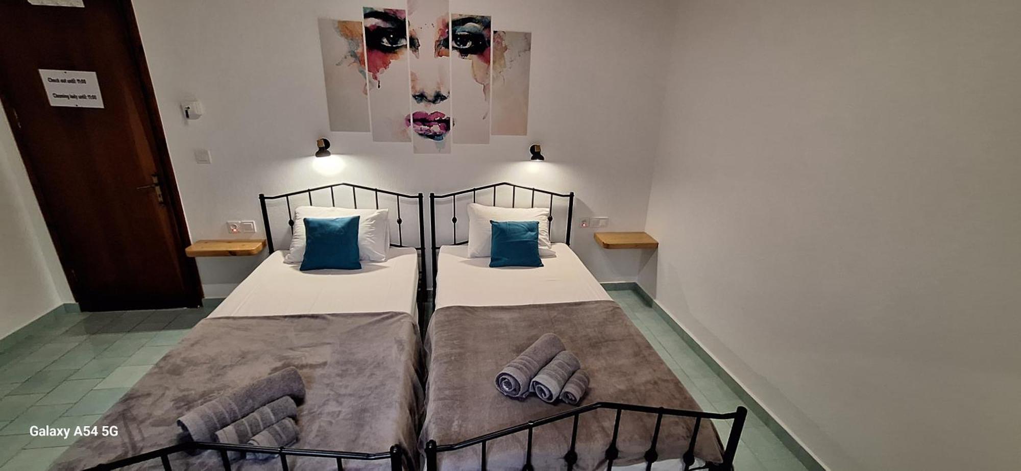 Gregory-Vassilis Apartments Dassia  Bagian luar foto